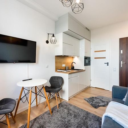 City Centre High Floor View Apartments Варшава Екстер'єр фото